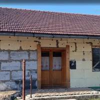 Nem minden a külső, Belülről Hatalmas meglepetés ez a ház! Nézze meg Ön is!